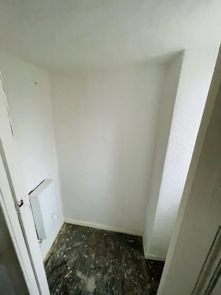 Sanierungsbedürftige Single Altbauwohnung nahe Kiehlufer!, Berlin – Bild 4