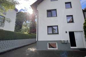 Kaufpreisreduzierung - Lukrative Kapitalanlage - 2 Häuser - 6 Parteien - Faktor 18 !! – Hauptstraße 139, 51503 Rheinisch-Bergischer Kreis – Vorschaubild 2