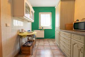 Wohnen im Grünen – helle 3-Zimmer-Wohnung mit guter Verkehrsanbindung und Stellplatz – Die vollständige Adresse der Immobilie erhältst du vom Anbieter., 12627 Hellersdorf, Berlin – Vorschaubild 8
