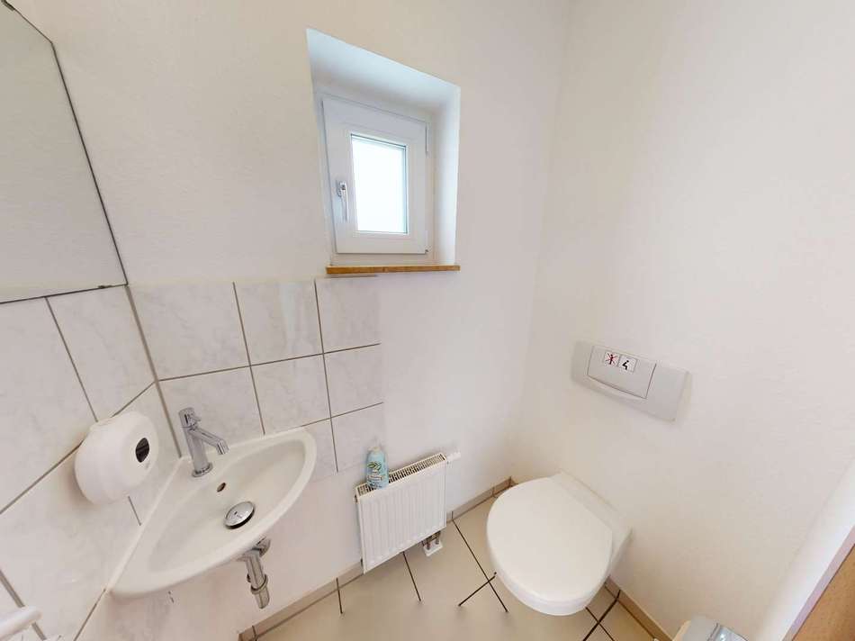 EG, Gäste-WC