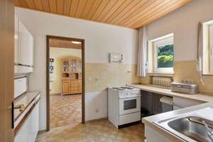 Familienfreundlicher Bungalow in schöner Reihenendlage mit Garten, Garage und Weitblick – Die vollständige Adresse der Immobilie erhältst du vom Anbieter., 56072 Metternich, Koblenz – Vorschaubild 6