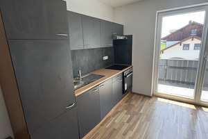 Helle 4-Zimmer Wohnung mit Balkon in Stephansposching – Die vollständige Adresse der Immobilie erhältst du vom Anbieter., 94569 Stephansposching – Vorschaubild 7
