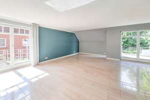 Repräsentative Maisonette-Wohnung mit Einfamilienhaus-Charakter, 4 Balkonen, Doppelcarport u. Sauna! – Die vollständige Adresse der Immobilie erhältst du vom Anbieter., 23627 Groß Grönau – Vorschaubild 10