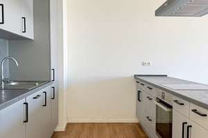 Neubau-Gebiet Hannover KRONSRODE: EBK/Kochinsel, Balkon, Tageslichtbad, Fußbodnhzng, Lift, Kellr, TG – Bette-Graham-Straße 34, 30539 Bemerode, Hannover – Vorschaubild 2