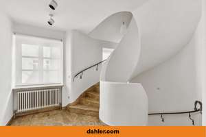 Eine Villa, ein Garten, ein bauliches Kunstwerk – Die vollständige Adresse der Immobilie erhältst du vom Anbieter., 82256 Fürstenfeldbruck – Vorschaubild 1