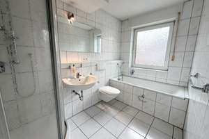 Gut aufgeteilte 3-Zimmer-Wohnung mit Tiefgaragenstellplatz in top Lage von MG-Windberg! – Die vollständige Adresse der Immobilie erhältst du vom Anbieter., 41063 Windberg, Mönchengladbach – Vorschaubild 9