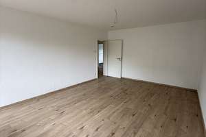 Renovierte 4 Zi.- Whng. - neues Wannenbad, großer Balkon - Bochum Höntrop – Frankenweg 46, 44867 Westenfeld, Bochum – Vorschaubild 9