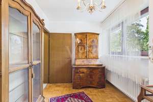 Repräsentative Unternehmer-Villa mit DG-ELW und Atelier in hervorragender und ruhiger Wohnlage – Die vollständige Adresse der Immobilie erhältst du vom Anbieter., 85051 Süd, Ingolstadt – Vorschaubild 12