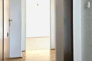 Helles Wohnerlebnis auf zwei Ebenen: Exklusive 90 m² Maisonette mit Balkon – Gutenbergstr. 68, 45146 Südviertel, Essen – Vorschaubild 7