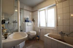 Großzügiges Familienhaus mit Gartenfreiheit und Raum für Visionen – Die vollständige Adresse der Immobilie erhältst du vom Anbieter., 91710 Gunzenhausen – Vorschaubild 9