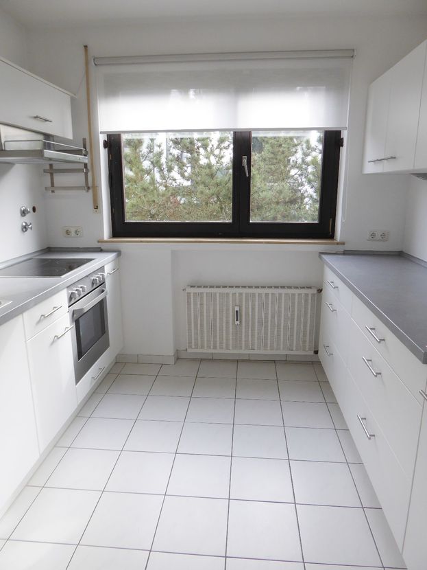 4-Zimmer Maisonette... V-E-R-M-I-E-T-E-T.. image 3