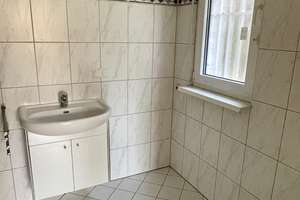 *Provisionsfrei* Außergewöhnliches Zweifamilienhaus im Grünen mit Wintergarten & Design-Kamin – Rosmerthastraße xx, 55126 Finthen, Mainz – Vorschaubild 56