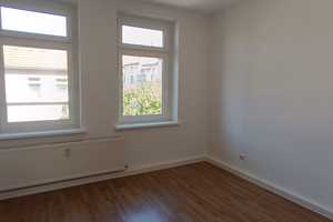Schöne und renovierte 3-Zimmer-Wohnung mit Balkon in Altlindenau – Uhland Straße 14, 4177 Leipzig – Vorschaubild 4