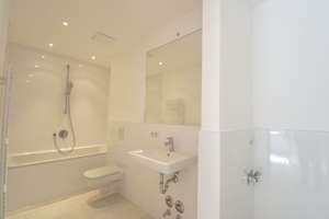 High West* Schöner Wohnen seitlich vom Ku*damm*Traumhaftes Objekt  der Bauwert* – Karlsruher Str. 18b, 10711 Halensee, Berlin – Vorschaubild 15
