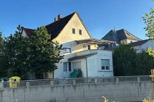 1922 - zauberhafte Jugendstilvilla - unverbastelt - 230m² Wfl. -familienfreundlich - in Coburg! – Die vollständige Adresse der Immobilie erhältst du vom Anbieter., 96450 Mitte, Coburg – Vorschaubild 3