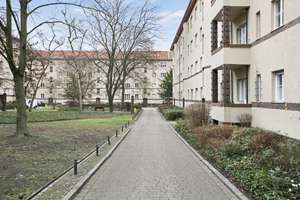 Zehlendorf: Hochwertig sanierte Altbauwohnung mit Südbalkon (provisionsfrei) – Die vollständige Adresse der Immobilie erhältst du vom Anbieter., 14169 Zehlendorf, Berlin – Vorschaubild 7