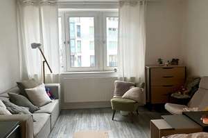 Klein aber mein! Schöne sanierte 1-Zimmer-Wohnung an Single zu vermieten – Volmerswerther Straße 1, 40221 Unterbilk, Düsseldorf – Vorschaubild 1
