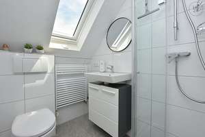 Modern möblierte Wohnung mit Klimaanlage und Terrassenmitnutzung in Heilbronn – Die vollständige Adresse der Immobilie erhältst du vom Anbieter., 74076 Heilbronn, Heilbronn – Vorschaubild 4