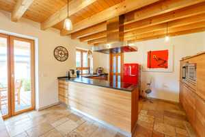 Villa mit Pool in Unterhaching – München (Kreis) – Vorschaubild 3