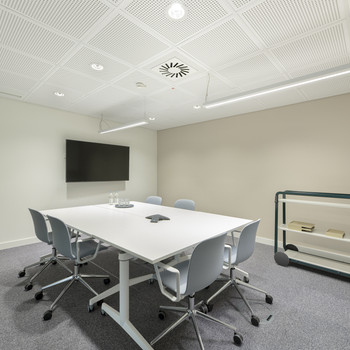 Privater Büroraum für 4 Person in Regus Constantia Blue