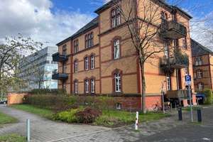Von Privat - großzügige 2-Zimmer Altbauwohnung in Düsseldorf-Derendorf