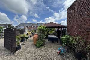 Gepflegtes, großzügiges Reihenmittelhaus mit Nebengebäuden, Garten & Garage in Hückelhoven-Hilfarth – Die vollständige Adresse der Immobilie erhältst du vom Anbieter., 41836 Hückelhoven – Vorschaubild 50