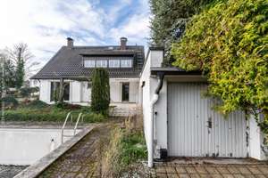 Einfamilienhaus mit Garten, Pool und Garage in begehrter Lage von Neu-Isenburg – Die vollständige Adresse der Immobilie erhältst du vom Anbieter., 63263 Neu-Isenburg – Vorschaubild 23