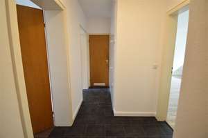 Ruhiges Wohnen! 2-Zimmer-Wohnung mit Balkon in DU-Röttgersbach – Obere Holtener Straße 48, 47169 Röttgersbach, Duisburg – Vorschaubild 2