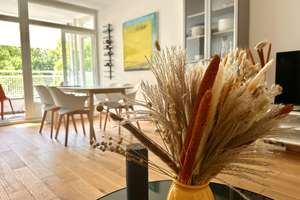 Zentrale & kernsanierte 3-Zimmer-Wohnung mit Loggia und Blick ins Grüne (befristet) – Kleiststr 38A, 10787 Schöneberg, Berlin – Vorschaubild 10