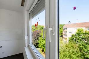 ...GEPFLEGTE 3-ZIMMER-WOHNUNG MIT LOGGIA UND TRAUMHAFTEM GRÜNBLICK... – 48157 Coerde, Münster – Vorschaubild 4