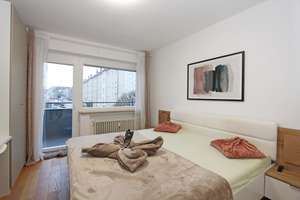 Familien aufgepasst! Möblierte 4-Zi-Whg mit 2 Balkonen in München-Freimann (U6) – Die vollständige Adresse der Immobilie erhältst du vom Anbieter., 80939 Freimann, München – Vorschaubild 9