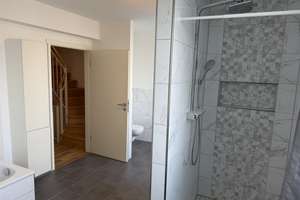 Privat: Modernes 4,5-Zimmer-Reihenhaus mit Garage Baujahr 2017 wie Neuzustand – Schwabenheimer Weg 20G, 55543 Bad Kreuznach – Vorschaubild 9