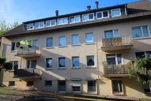 RESERVIERT: HELLE SINGLEWOHNUNG, ruhig aber zentral gelegen – Julius-Spriestersbach-Straße 3, 42853 Mitte, Remscheid – Vorschaubild 4
