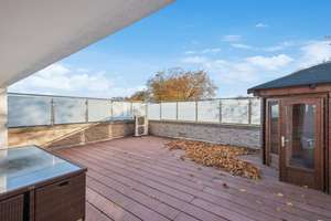 Tolles Penthouse mit großer Dachterrasse, eigenem Schwimmbad im Keller und Sauna – Rheinstr.  19, 47226 Hochemmerich, Duisburg – Vorschaubild 14