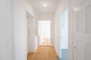 Altbau-Charme mit Westbalkon – renovierte 2-Zimmer-Wohnung, sofort bezugsfrei (WE29) – Die vollständige Adresse der Immobilie erhältst du vom Anbieter., 13359 Gesundbrunnen, Berlin – Vorschaubild 2