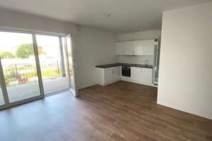 3-Zimmer-Wohnung mit Balkon und Einbauküche in Düsseldorf-Flingern – Werdener Straße 98, 40233 Flingern Süd, Düsseldorf – Vorschaubild 4
