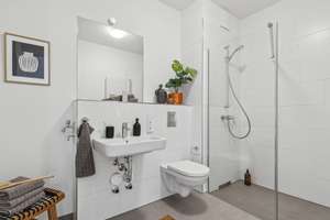Komfort auf hohem Niveau: 3-Zimmer-Wohnung am Ring in Friedenau mit Einbauküche – Friedenauer Höhe 13, 12159 Friedenau, Berlin – Vorschaubild 14