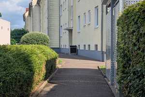 Zentrale 3-Zimmer-Wohnung mit Balkon – Augsburg – Vorschaubild 13