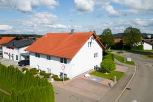 Interessantes Mehrfamilienhaus in schöner Lage von Bubsheim – Die vollständige Adresse der Immobilie erhältst du vom Anbieter., 78585 Bubsheim – Vorschaubild 3