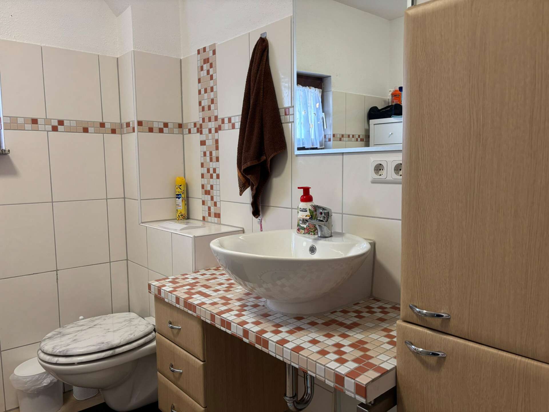 Immobilie in Birken-Honigsessen - Charmantes Einfamilienhaus mit Garten und Stellplätzen nahe Wissen! - Bild 10