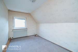 Wohnen mit Potenzial: Doppelhaushälfte mit Garten & Garage in Günzburg! – Die vollständige Adresse der Immobilie erhältst du vom Anbieter., 89312 Günzburg – Vorschaubild 14