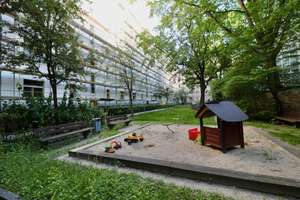INVESTITION IN DIE ZUKUNFT - GEPFLEGTE & RUHIGE WOHNUNG - MIT SONNIGER LOGGIA & BLICK INS GRÜNE – Heinz-Bartsch-Str. 2 tt, 10407 Prenzlauer Berg, Berlin – Vorschaubild 8