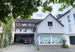 ANsicht Straßenseite