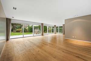 Premium-Wohnen mit „Haus-im-Haus“-Gefühl: Private Gartenresidenz am Nymphenburger Schlosspark – Die vollständige Adresse der Immobilie erhältst du vom Anbieter., 80639 Nymphenburg, München – Vorschaubild 5