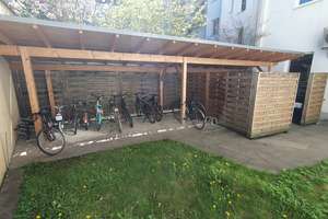 ETW   97 m² , 3 helle Zimmer,  Küche, Bad  mit Fenster  / Fernwärme / an der Fahrradstraße – Die vollständige Adresse der Immobilie erhältst du vom Anbieter., 33602 Mitte, Bielefeld – Vorschaubild 5