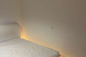Stilvolle, modernisierte 2-Zimmer-Dachgeschosswohnung in Regensburg – Ludwig-Erhard-Straße 34, 93051 Kumpfmühl-Ziegetsdorf-Neuprüll, Regensburg – Vorschaubild 4