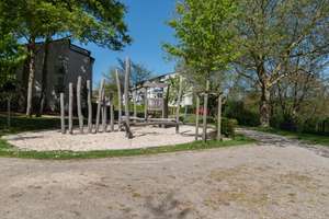 Dilldorfer Familienidyll: Wo Kinderglück und mediterrane Lebensart zu Hause sind – Die vollständige Adresse der Immobilie erhältst du vom Anbieter., 45257 Kupferdreh, Essen – Vorschaubild 45