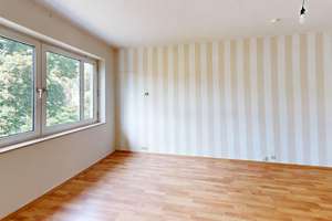 Sanierungsbedürftige Zwei-Zimmer-Wohnung mit Südwestbalkon in ruhiger Lage – 60431 Dornbusch, Frankfurt am Main – Vorschaubild 9