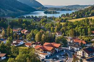 Genießen Sie das Gefühl „angekommen“ zu sein – in einem Zuhause mit Aussicht, hoher Privatsphäre und – Die vollständige Adresse der Immobilie erhältst du vom Anbieter., 83727 Schliersee – Vorschaubild 6