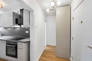 Erstbezug nach Kernsanierung, voll möblierte 1 Zimmer Wohnung mit Süd West Balkon – Alsterdorfer Straße 381b, 22297 Alsterdorf, Hamburg – Vorschaubild 4